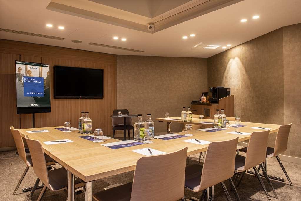Radisson Blu Hotel. Centre